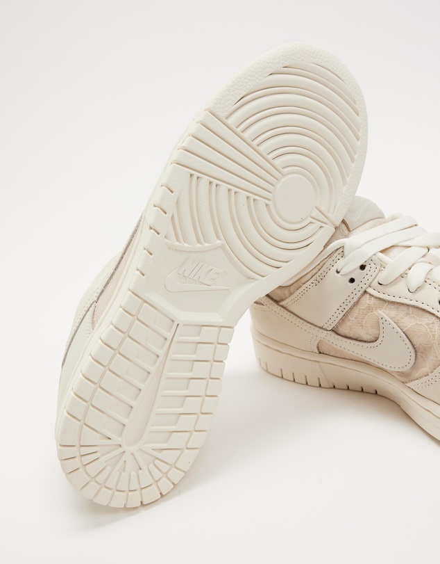 Nike - Dunk Low - Women's
