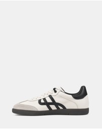 Hush Puppies - Trackside W