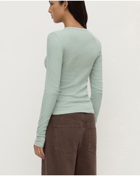 Assembly Label - Zali Long Sleeve Tee