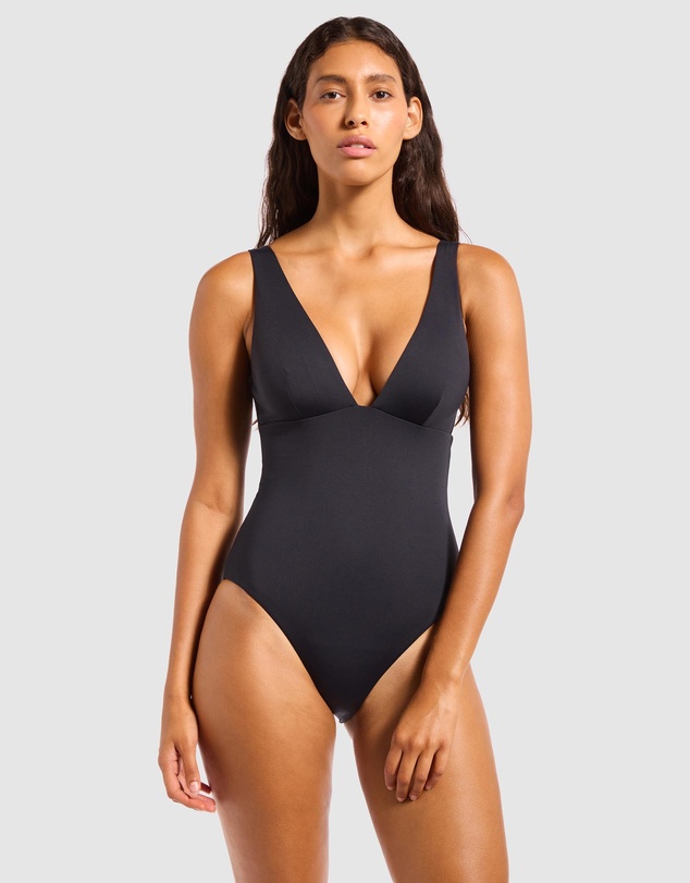 JETS - Jetset Smooth Plunge One Piece
