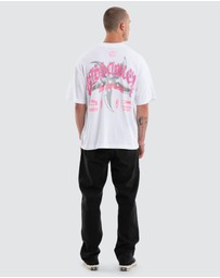 Kiss Chacey - Shield Street Tee