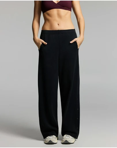 Rockwear - Travel Snap Pants