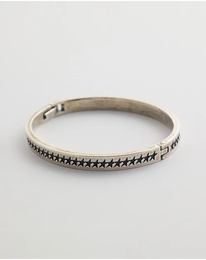 TwoJeys - Icon Stars Closed Bangle