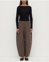 Assembly Label - Lola Barrel Pants