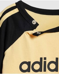 adidas Originals - Sprinter Shorts and Tee Set - Babies-Kids