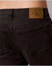 Calvin Klein Jeans - Tapered Slim Fit Jeans