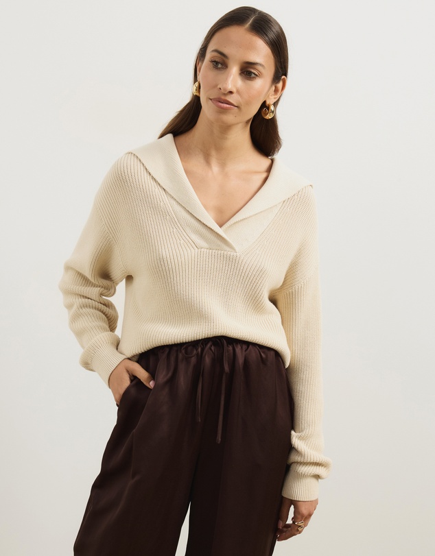 Atmos&Here - Natalie Oversized V-Neck Knit Jumper