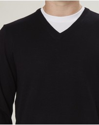 3 Wise Men - 3 Wise Men Fisher V Neck Merino Knit - Navy