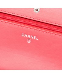 Pre-Loved by Azura Reborn - Pre-Loved CC Patent Diamond Quilted Wallet On Chain