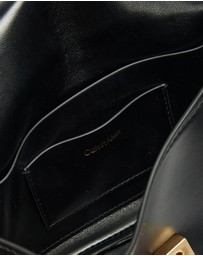 Calvin Klein - CK Top Handle With Chain Bag