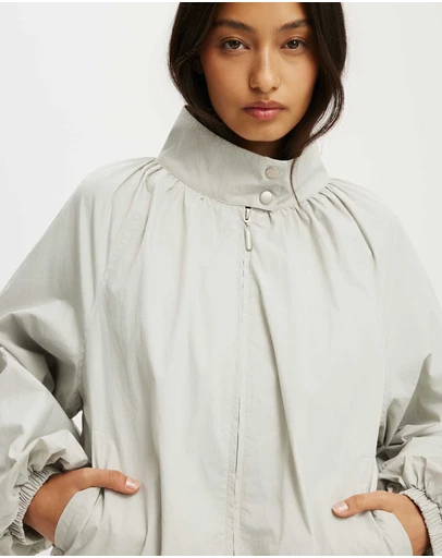 Cotton On - Avery Smock Spray Jacket