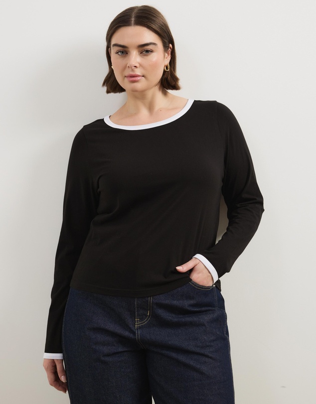 Atmos&Here Curvy - Contrast Long Sleeve Organic Cotton T-Shirt