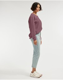 Amelius - Jessie Crew Neck Sweater