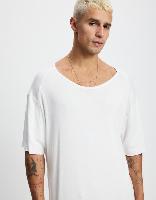 Surrounded By Ghosts - The Arsenic Relaxed Rib Knit Long Tail T-Shirt