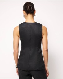 AERE - Longline Asymmetric Vest