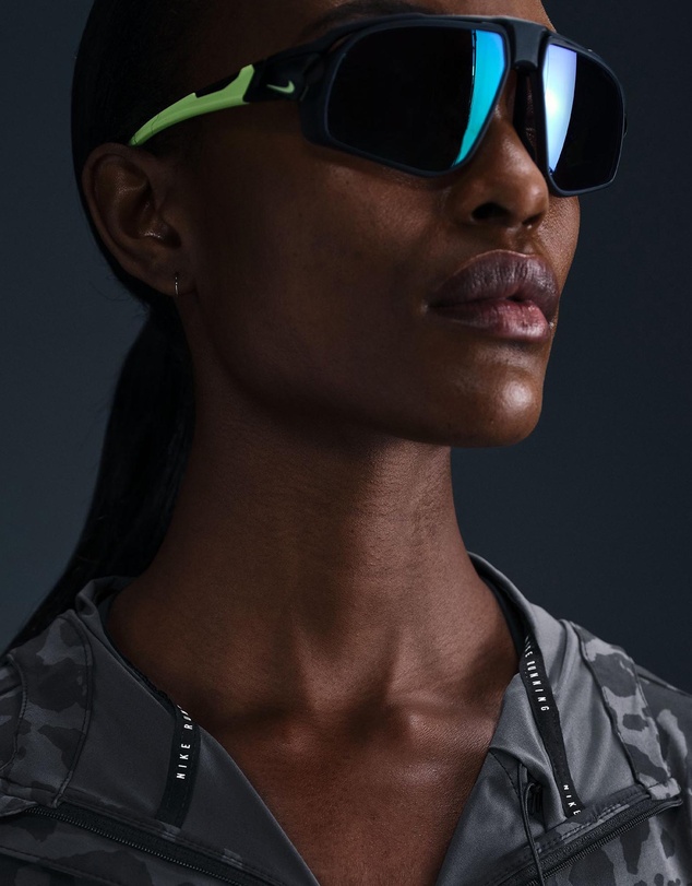 Nike - Swift Dri-FIT Packable Running Jacket
