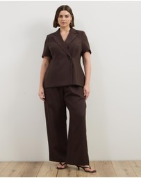 Atmos&Here Curvy - Marlow Short Sleeve Blazer