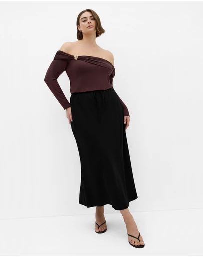City Chic - Plus size Buckle Detail Top - chocolate