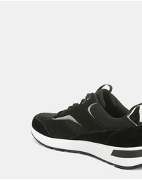 Vionic - Nova Casual Sneaker - Black