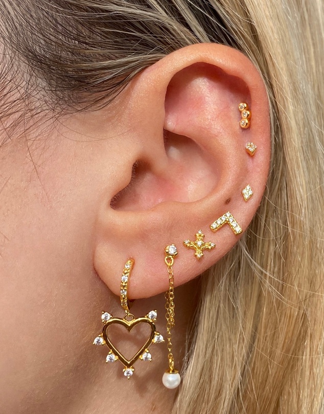 Izoa - Caitlin Huggie Earrings