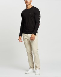Tommy Hilfiger - Essential Tommy Long Sleeve Tee