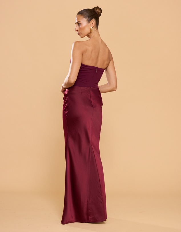CATHERINE FERRARO - Sylvie Gown