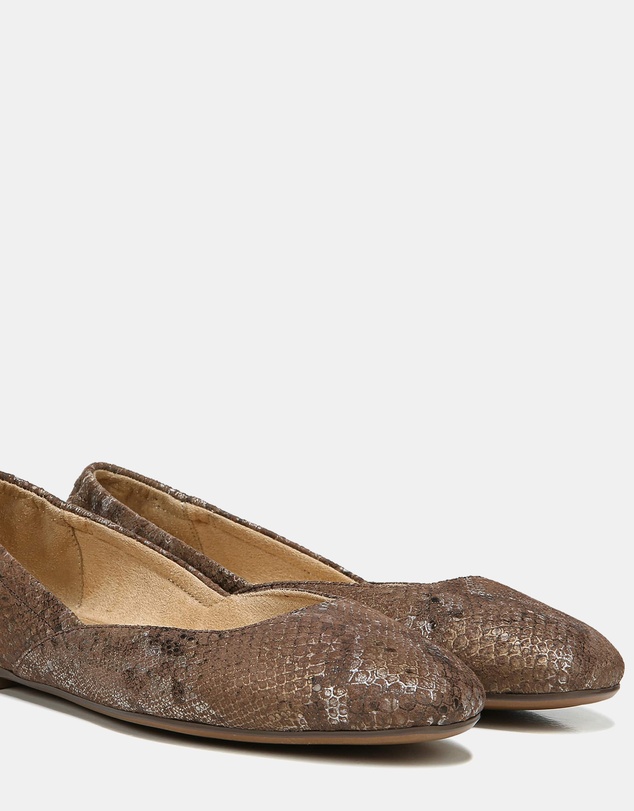 Naturalizer - Pierce Flat - Chestnut