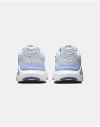 Nike - Structure 26 - Women's