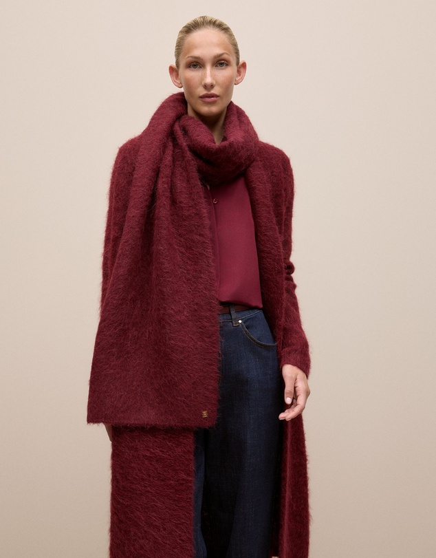 Trenery - Brushed Alpaca Scarf in Red Mahogany