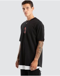Kiss Chacey - Eternal Box Layer Tee