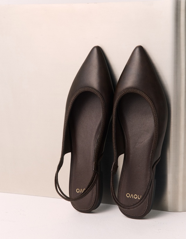 Novo - Cassey Flats