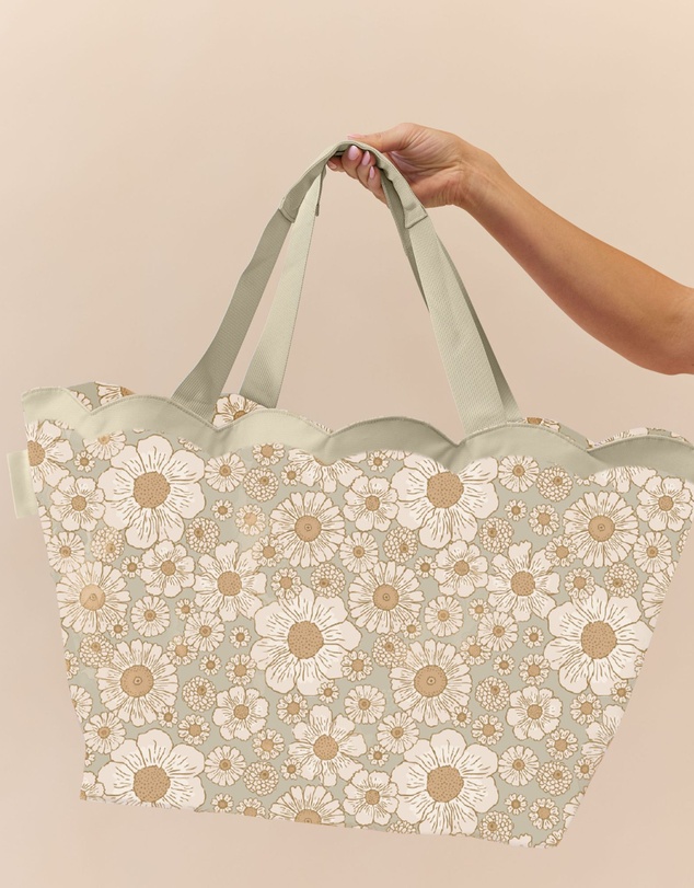 Sky Gazer - Scalloped Edge Beach Bag- Casuarina