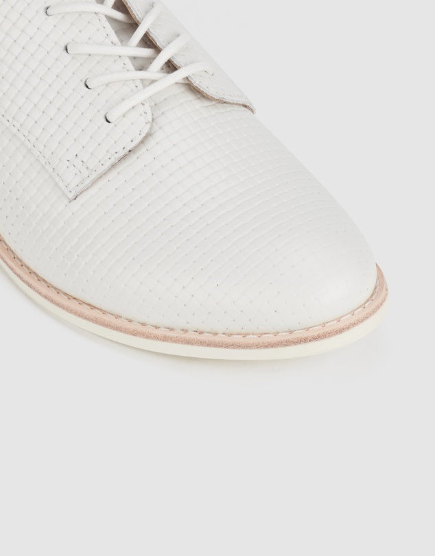 Rollie - Derby Embossed Shoe