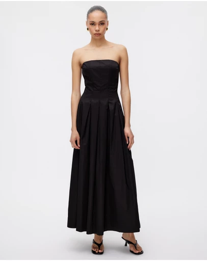 Minima Esenciales - Sableen Pleated Maxi Dress