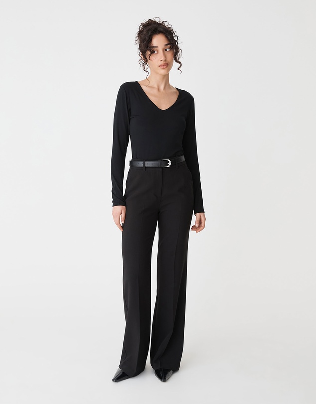Forcast - Isla V-Neck Bamboo Top