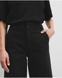 Country Road - High Rise Wide Leg Jean