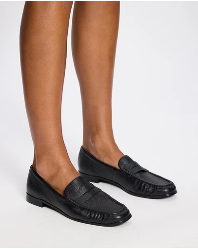AERE - Classic Leather Loafers