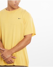 Vintage by The Real Deal - Pre Loved - Vintage Nike Tee