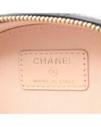 Pre-Loved by Azura Reborn - Pre-Loved CC Quilted Lambskin 23C Top Handle Clutch