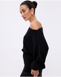 Minima Esenciales - Oriel Off Shoulder Knit Top