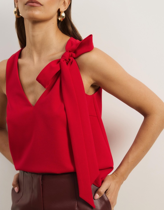 Atmos&Here - Lunet Statement Bow V-Neck Top