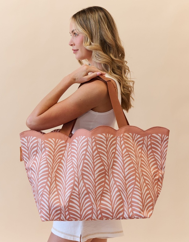 Sky Gazer - Scalloped Edge Beach Bag- Mocha Fern
