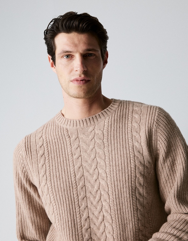 Trenery - Wool Cable Knit Crew in Oatmeal