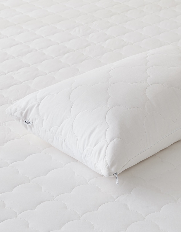 Sheet Society - Bed Basics Pillow Protector