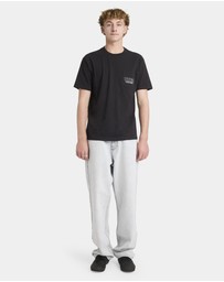 RVCA - Mens RVCA Fasteners T-Shirt