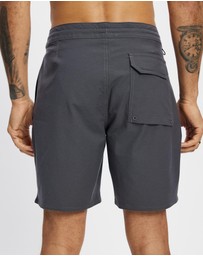 Patagonia - 18in Home Waters Hybrid Shorts