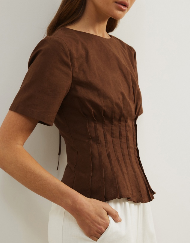 Atmos&Here - Maya Pin Tuck Top