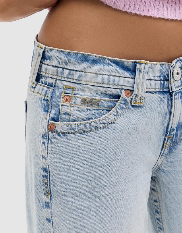 BDG By Urban Outfitters - BDG Kayla Lowrider Light Vintage Jeans