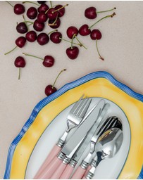In The Roundhouse - Yellow & Blue Soft Scallop Dining Set