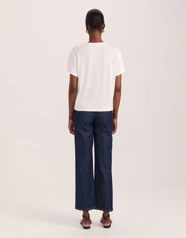 SABA - Antonia Tee